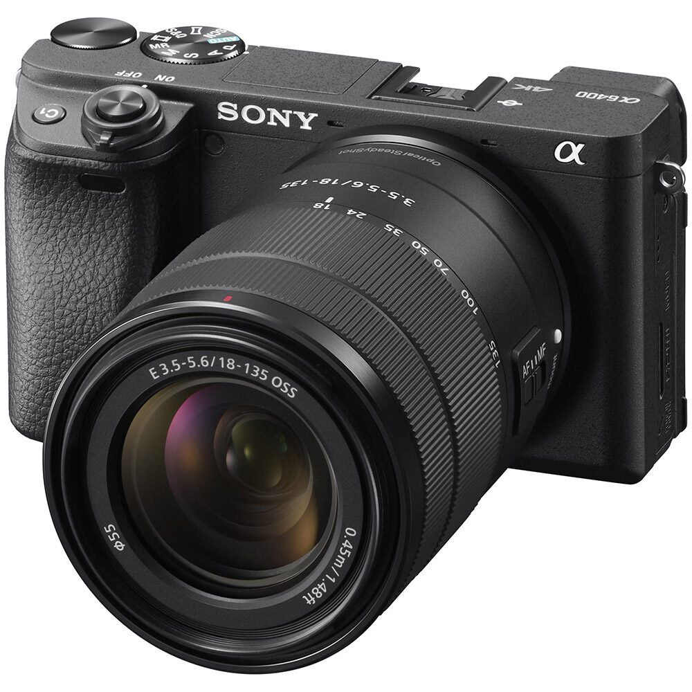 Aparat foto Mirrorless Sony Alpha A6400 MB, 24.2 MP, APS-C, E-mount, 4K HDR, 4D Focus, ISO 100-32000, Obiectiv SEL18135, ILCE6400MB.CEC