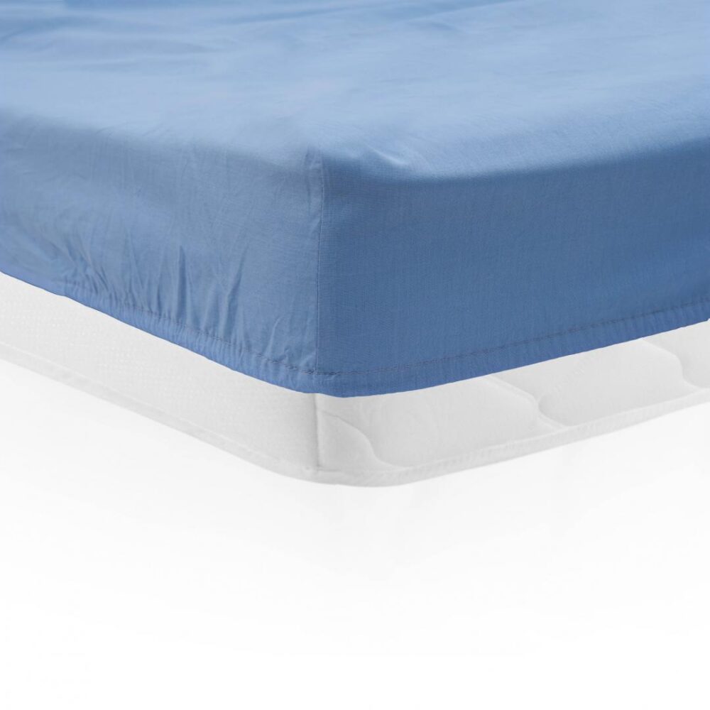potrivit pentru saltele cu inaltime maxima de 30 cm . Material 100% Bumbac