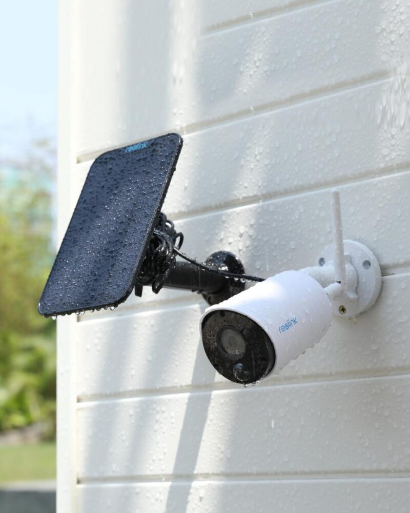 Camera de supraveghere Reolink Argus Eco cu panou solar