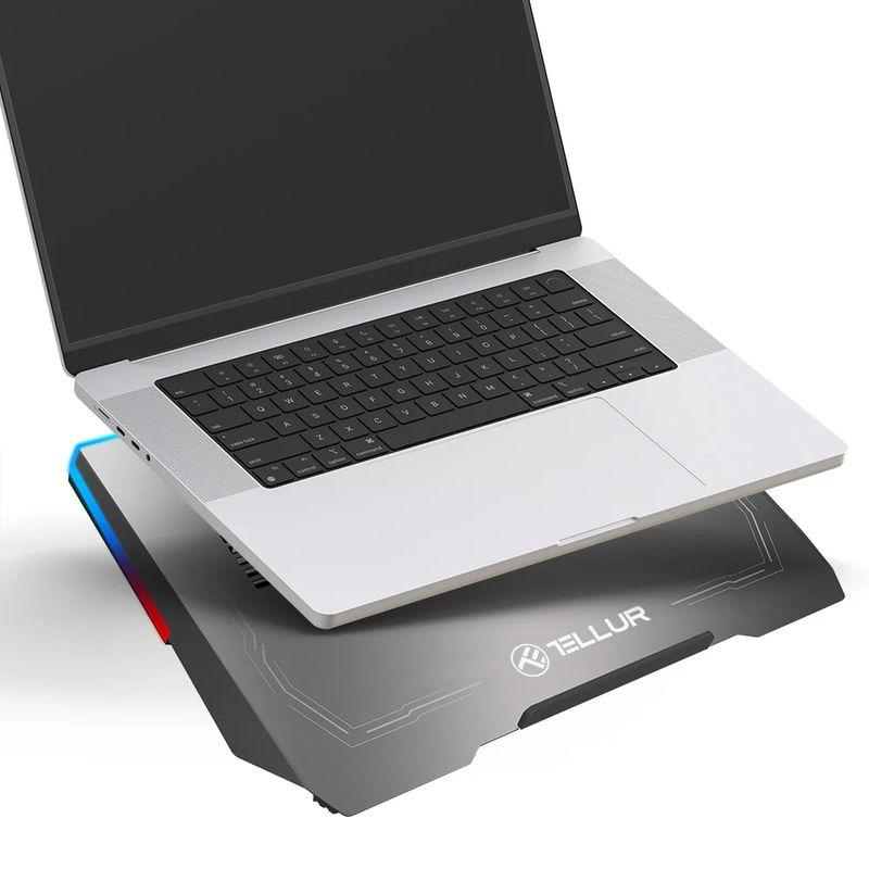 conexiune USB-A sau USB-C plug and play