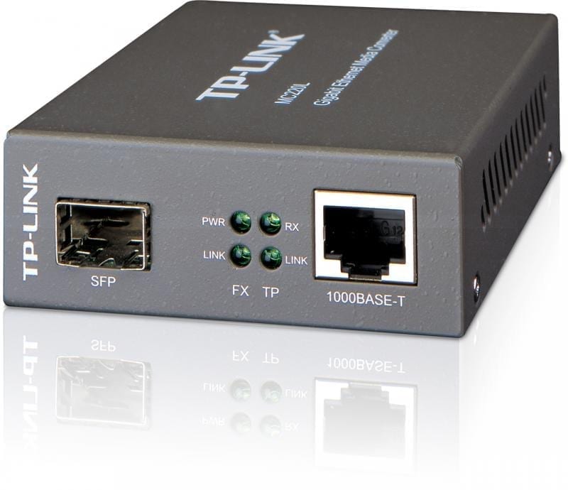 "Omada 10/100/1000 Mbps RJ45 to 1000 Mbps SFP Slot Supporting MiniGBIC Modules PORT: 1× Gigabit SFP Slot