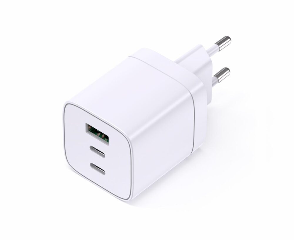 12V/3A