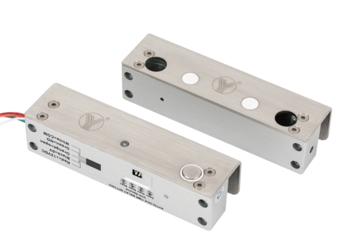 Bolt electric dublu cu actiune electromagnetica