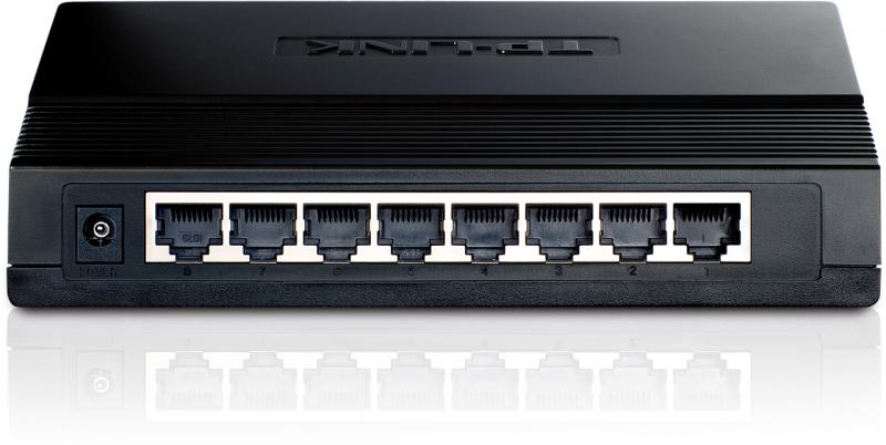 8 port