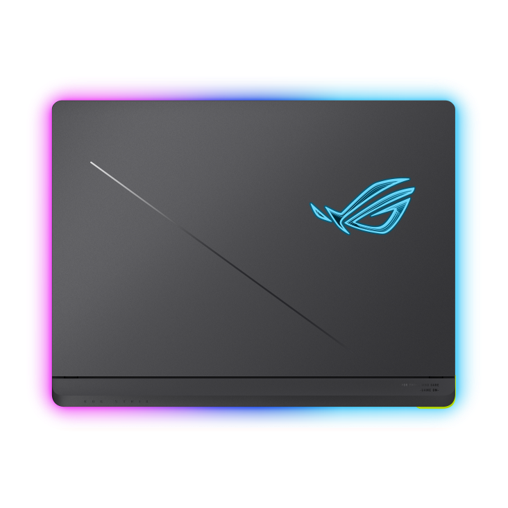 cu procesor Intel Core Ultra 9 290HX